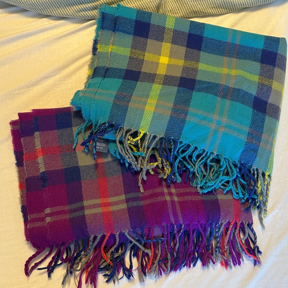 EUC Eddie Bauer Plaid Fringe Scarf Bundle